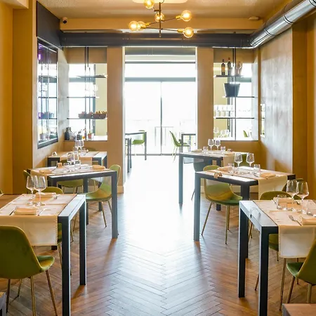 Ξενοδοχείο Hotel Vita 3*